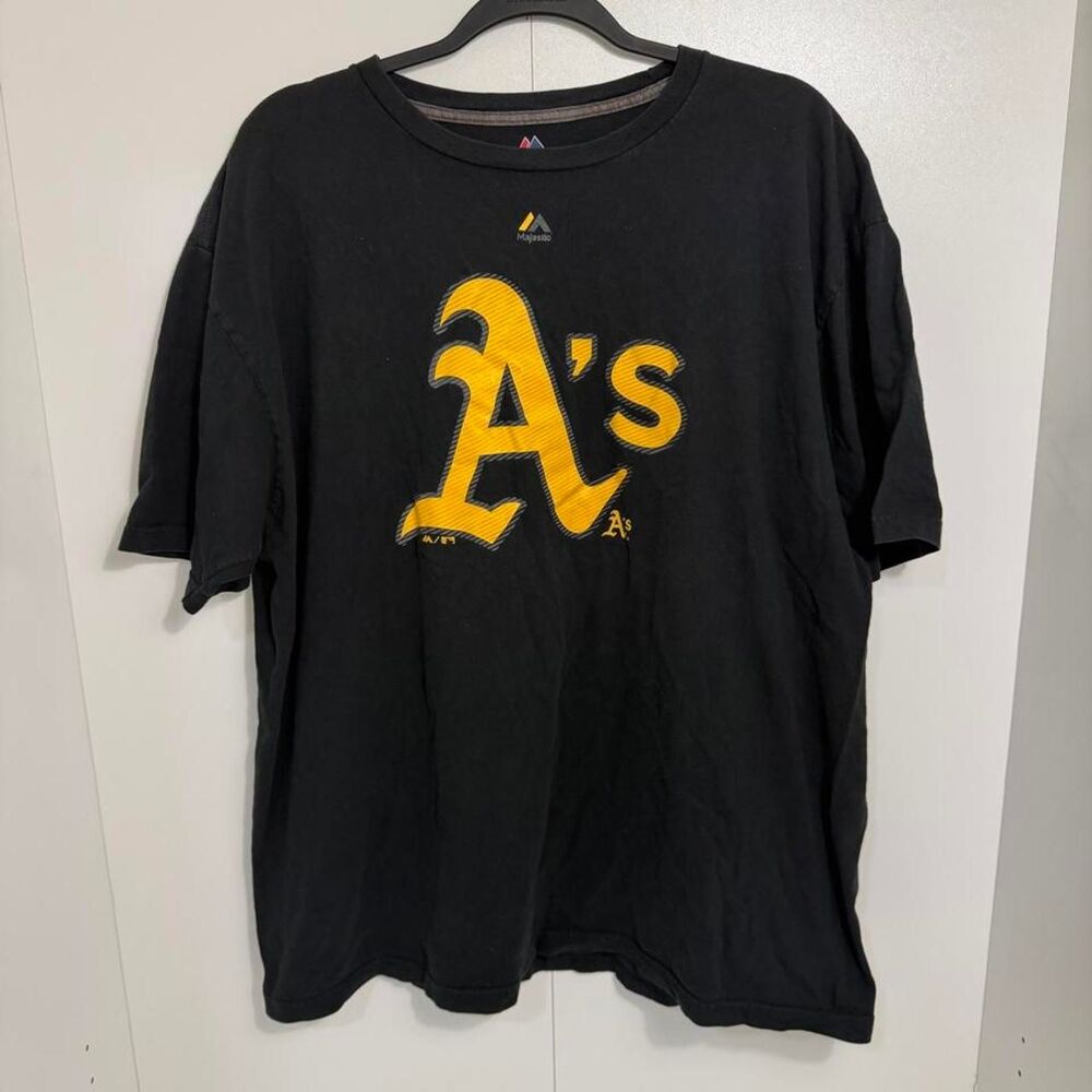 Majestic-athletic Men's Black T-shirt